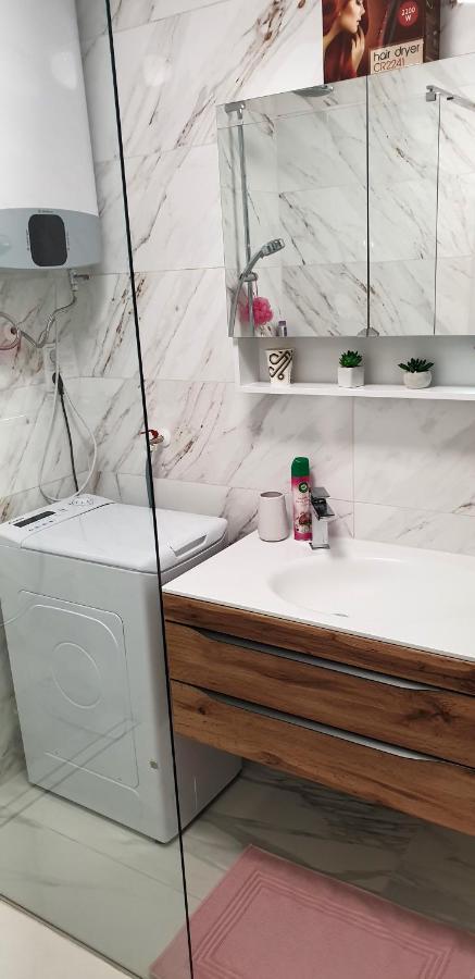 Apartma Sivi Zako بوينج المظهر الخارجي الصورة